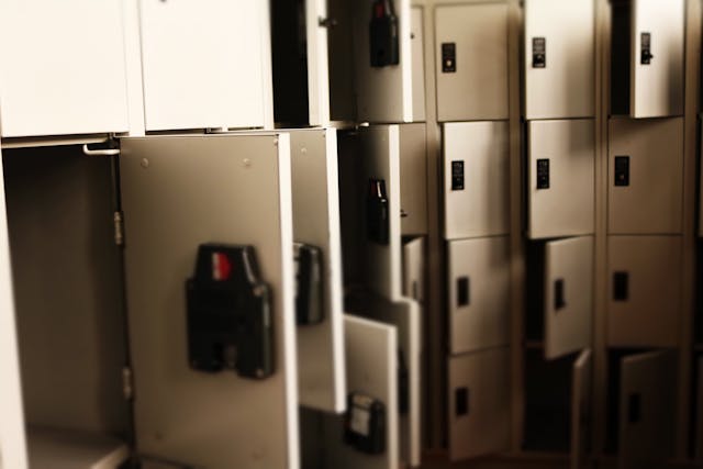 locker